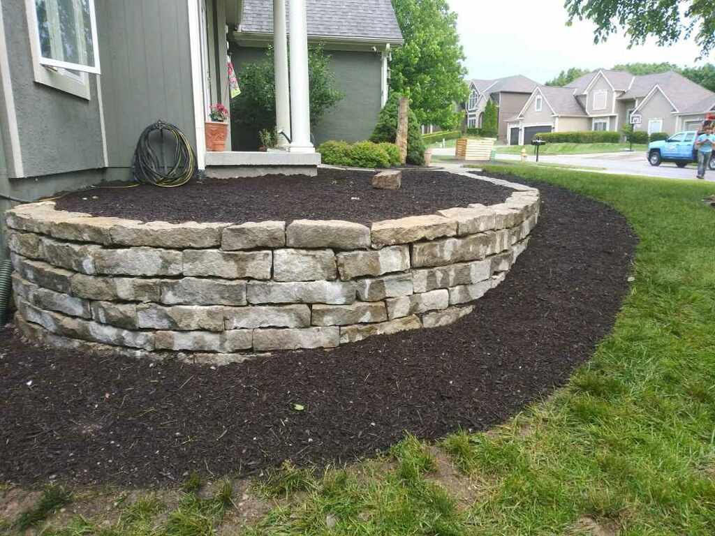 hardscaping-retaining-walls-Kansas-City-Overland-Park